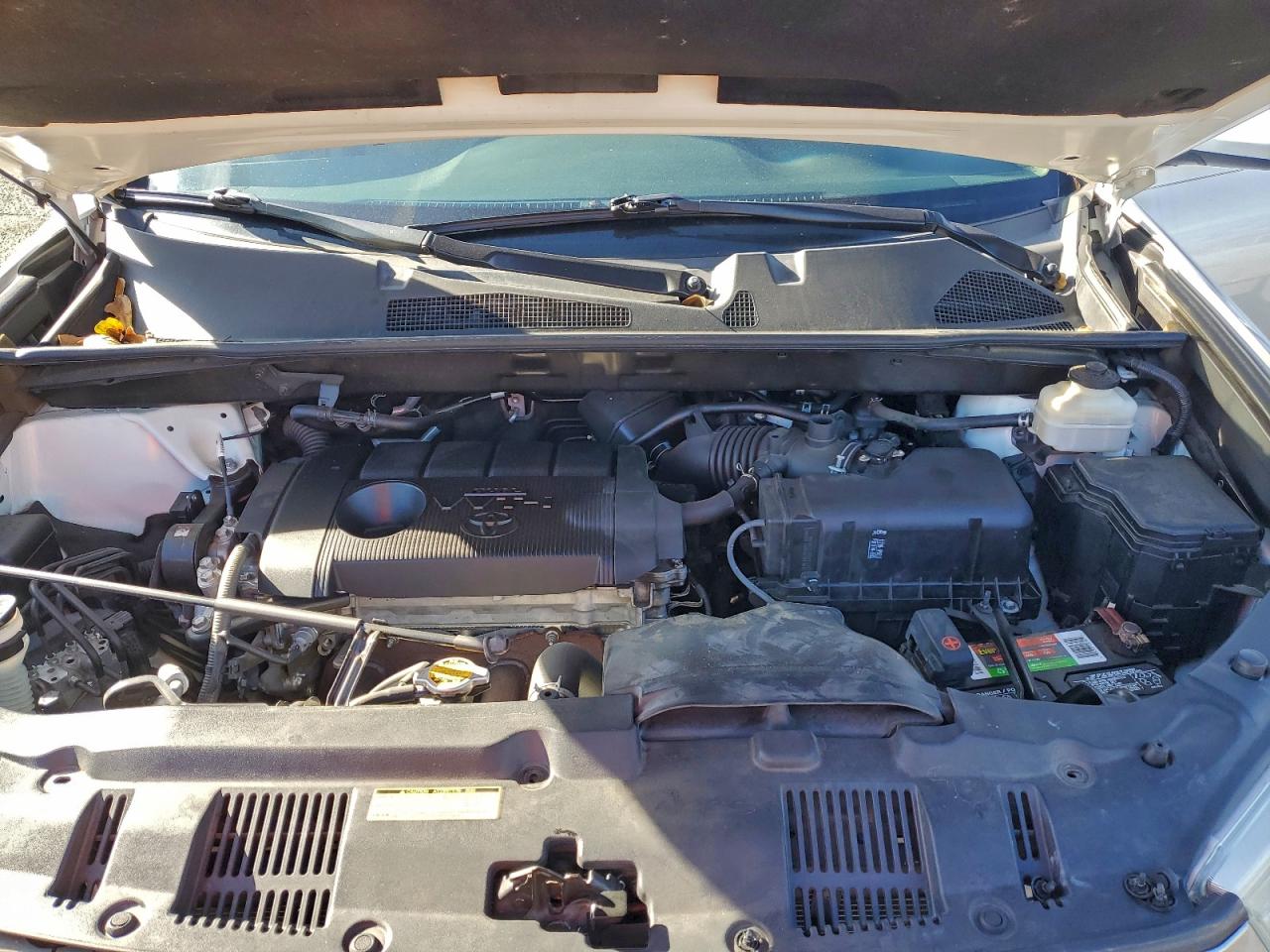 Toyota Highlander Base Image 11