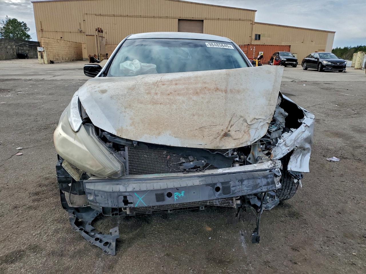 Nissan Altima 2.5 Image 12