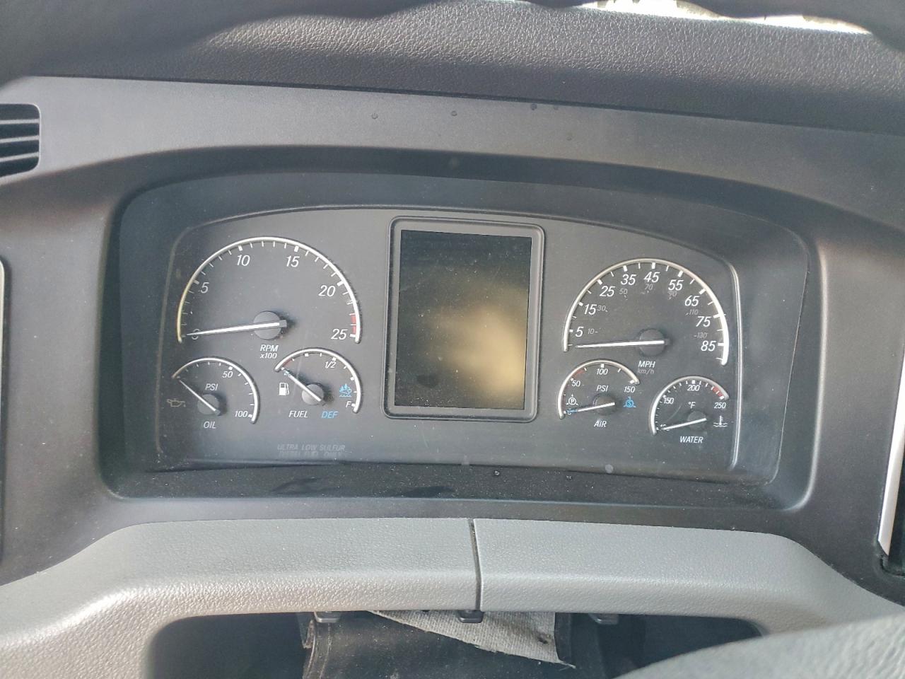 Freightliner Cascadia 1 Image 4