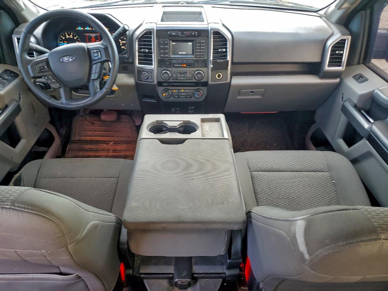 Ford F-150 Supercrew Image 7