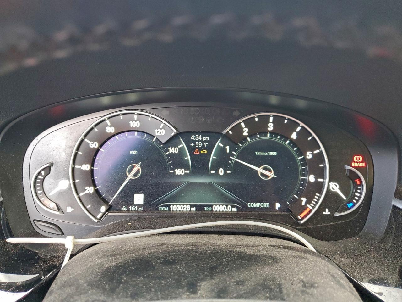 BMW 5 Series I Image 10