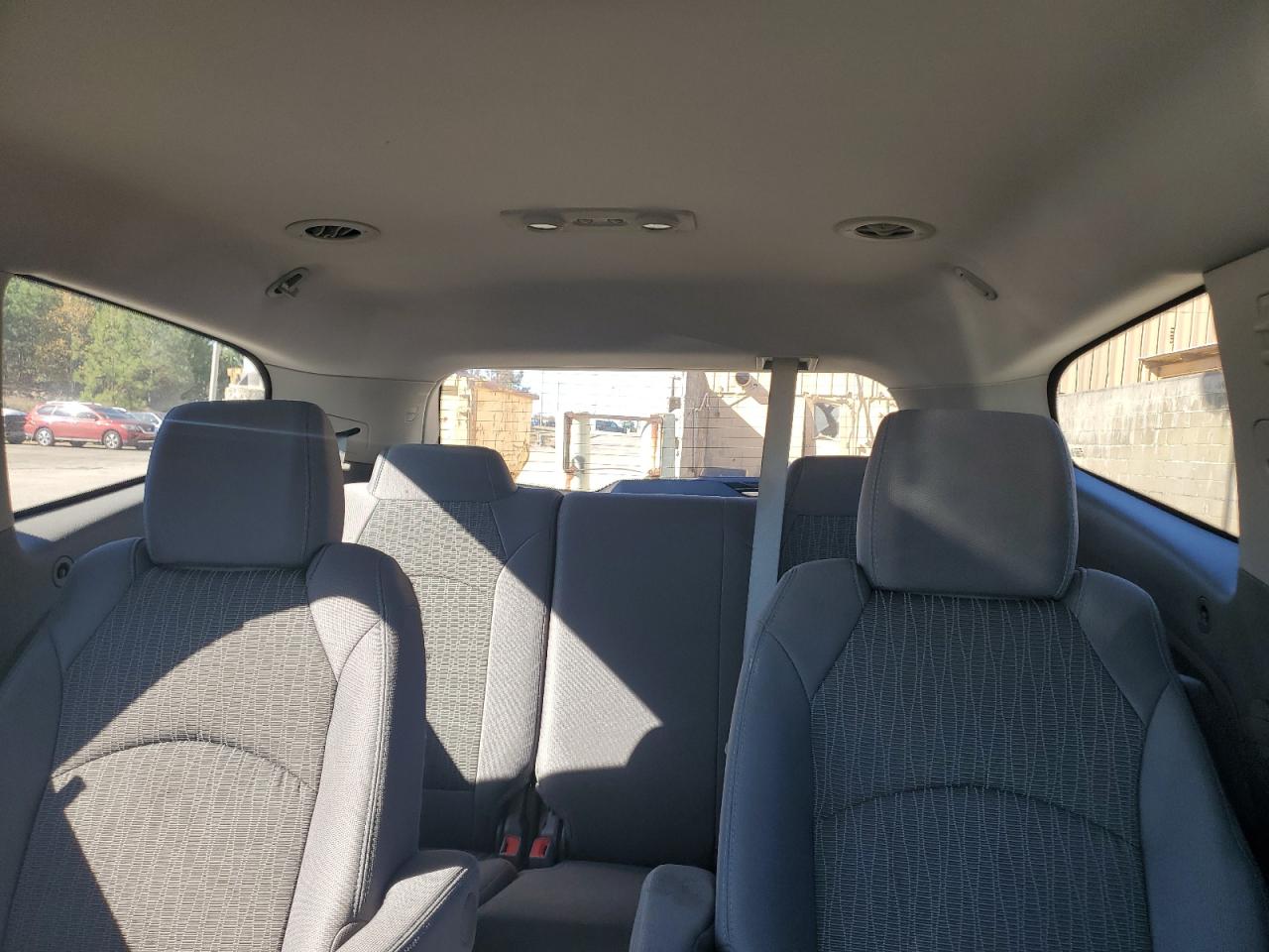 Chevrolet Traverse Lt Image 9