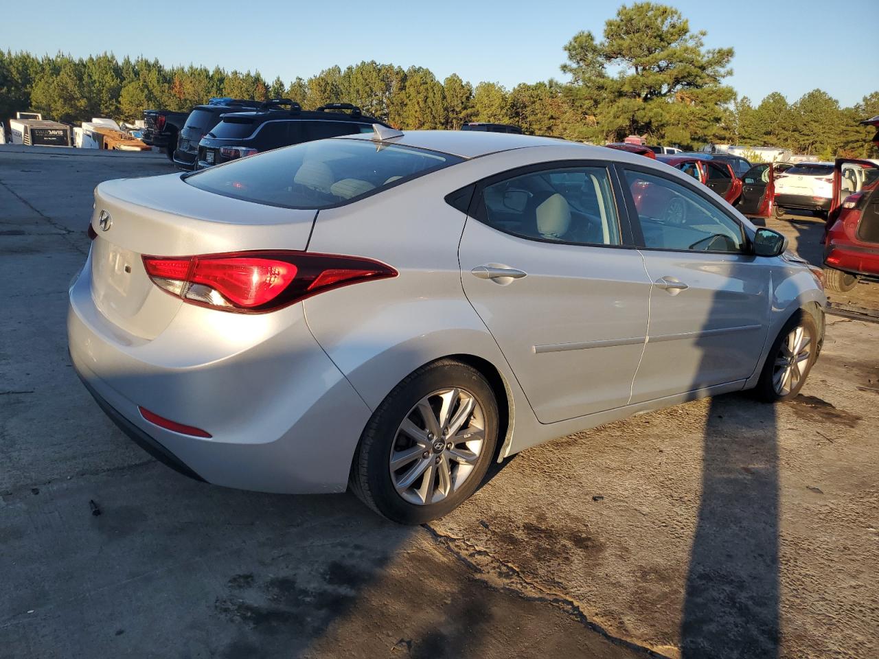 Hyundai ELANTRA Se Image 3