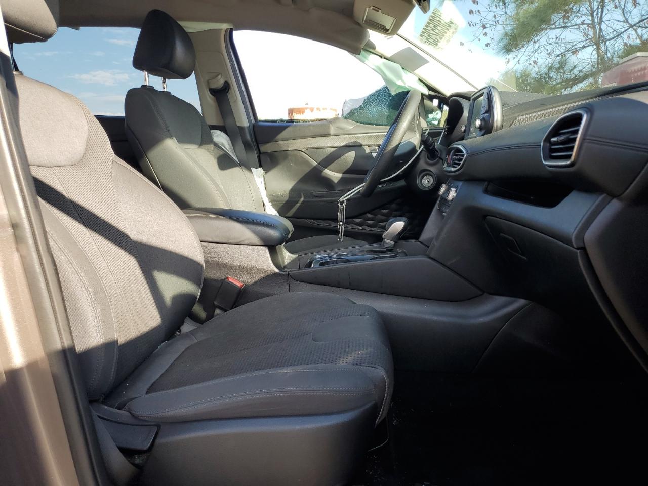 Hyundai SANTA FE Se Image 6