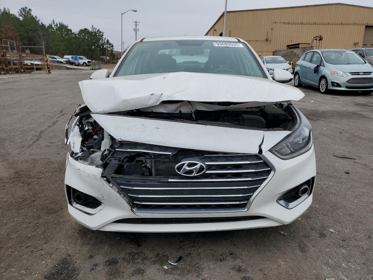 Hyundai ACCENT Se Image 8