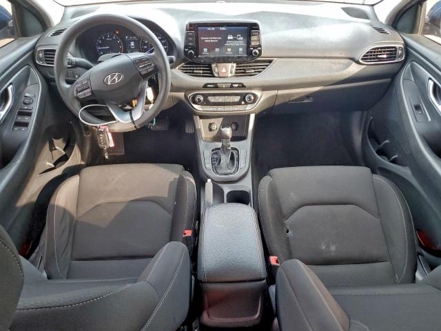 Hyundai ELANTRA Image 5