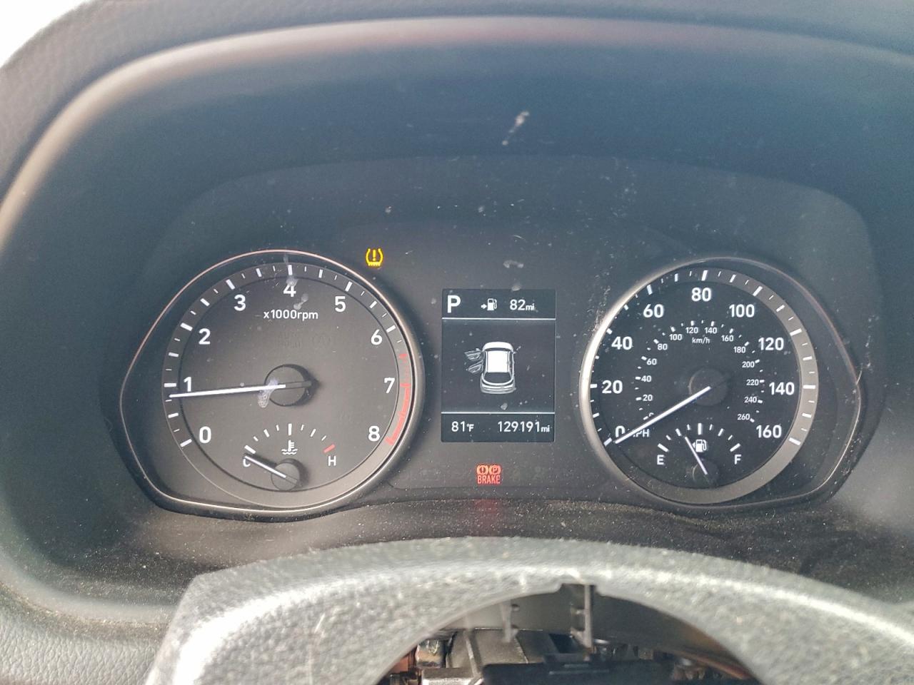 Hyundai ELANTRA Image 7