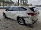 Toyota Highlander L Image 2
