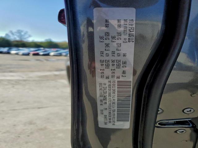 Jeep Compass Latitude Image 9