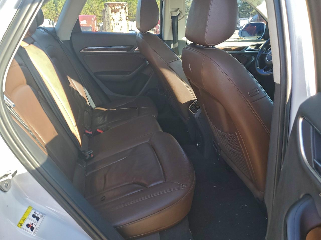 Audi Q3 Premium Plus Image 8