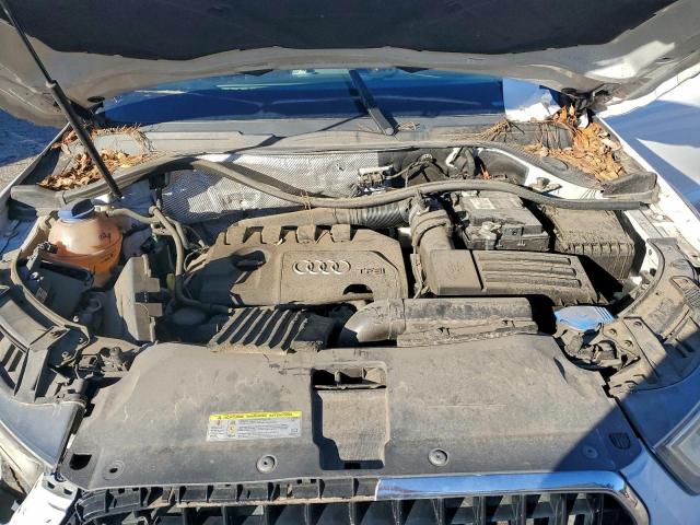 Audi Q3 Premium Plus Image 11