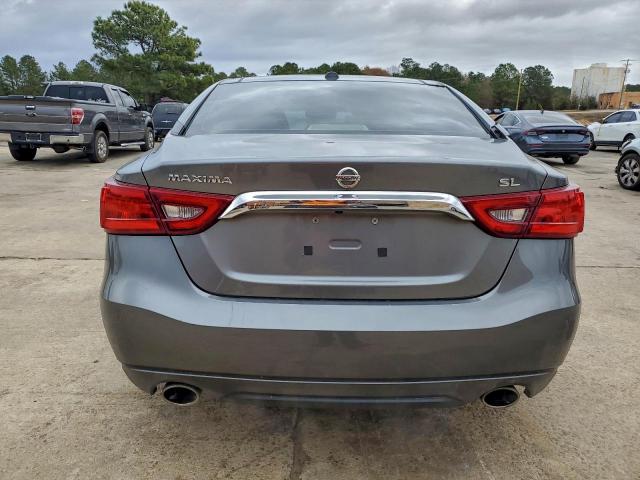 Nissan Maxima 3.5s Image 6