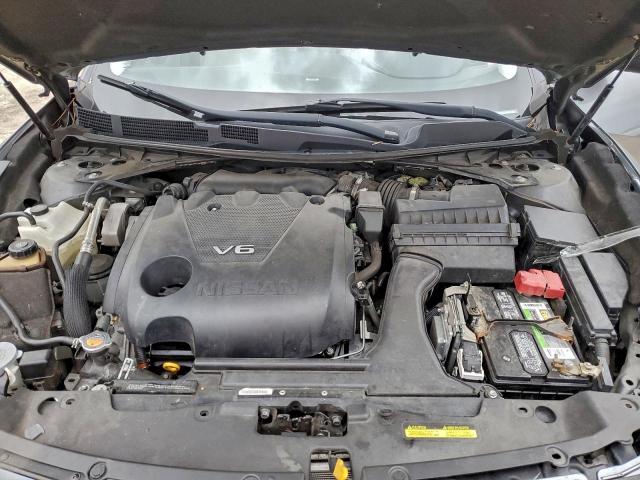 Nissan Maxima 3.5s Image 11