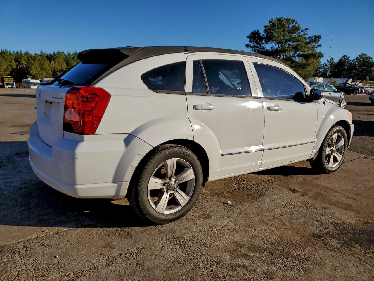 Dodge Caliber Sxt Image 6