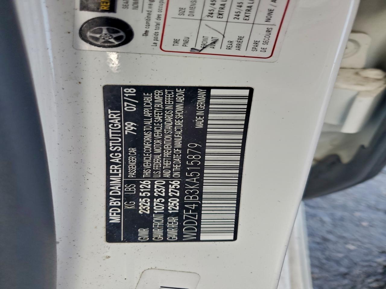 Mercedes-Benz E-Class 300 Image 10