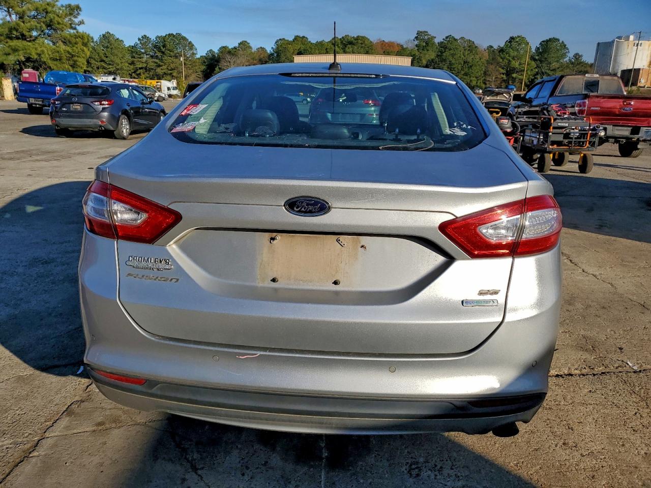 Ford Fusion Se Image 4