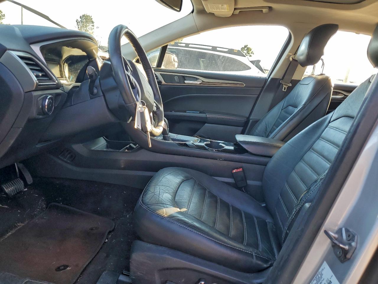 Ford Fusion Se Image 7