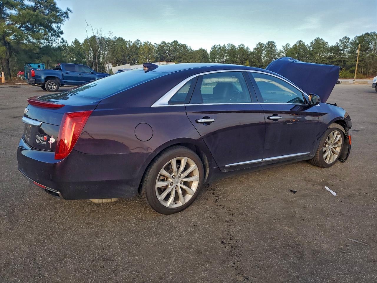 Cadillac XTS Luxury Image 5