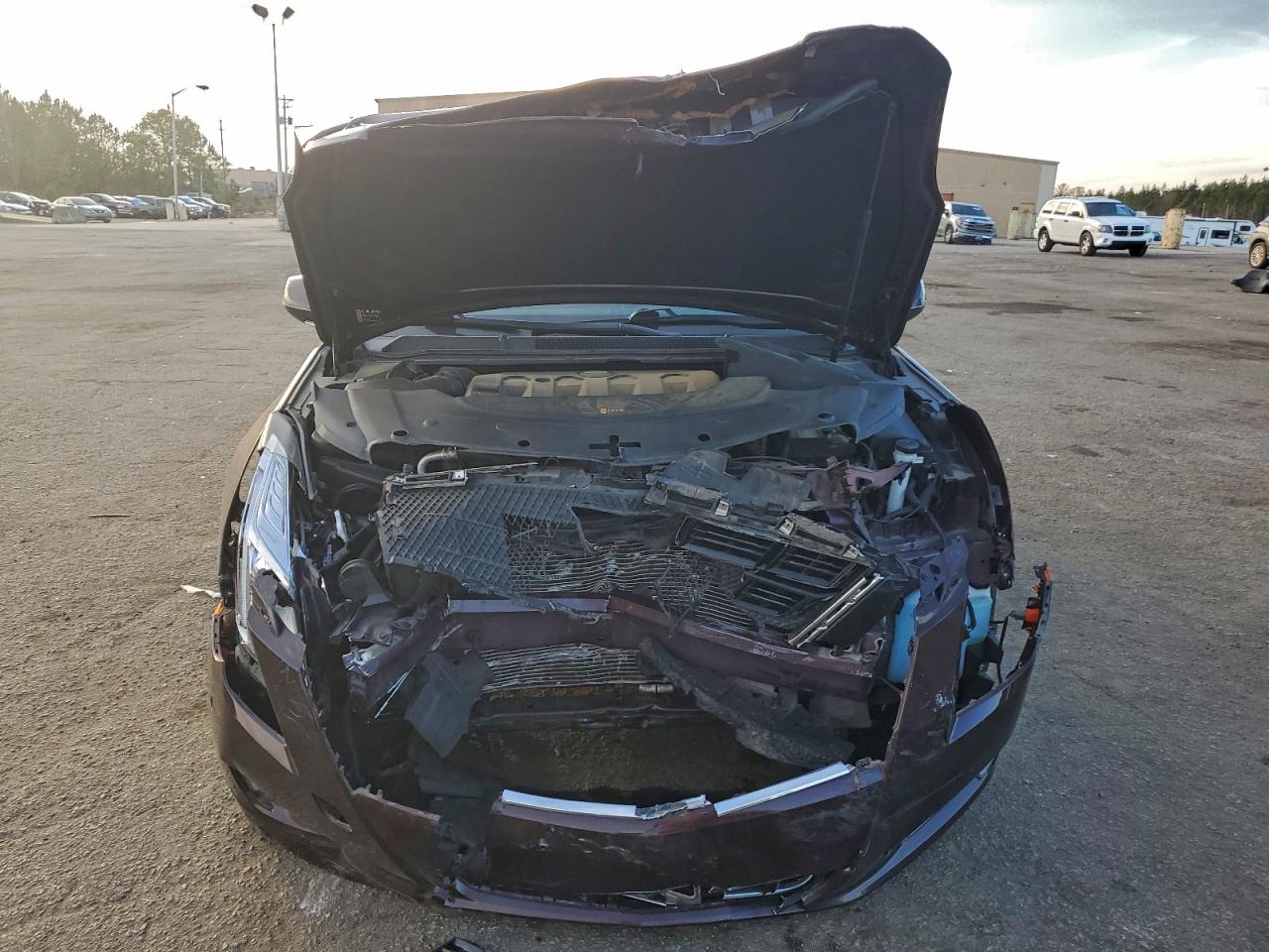 Cadillac XTS Luxury Image 6