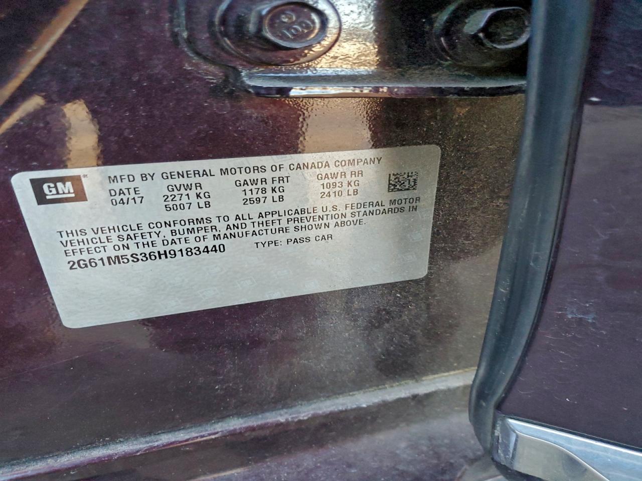 Cadillac XTS Luxury Image 11