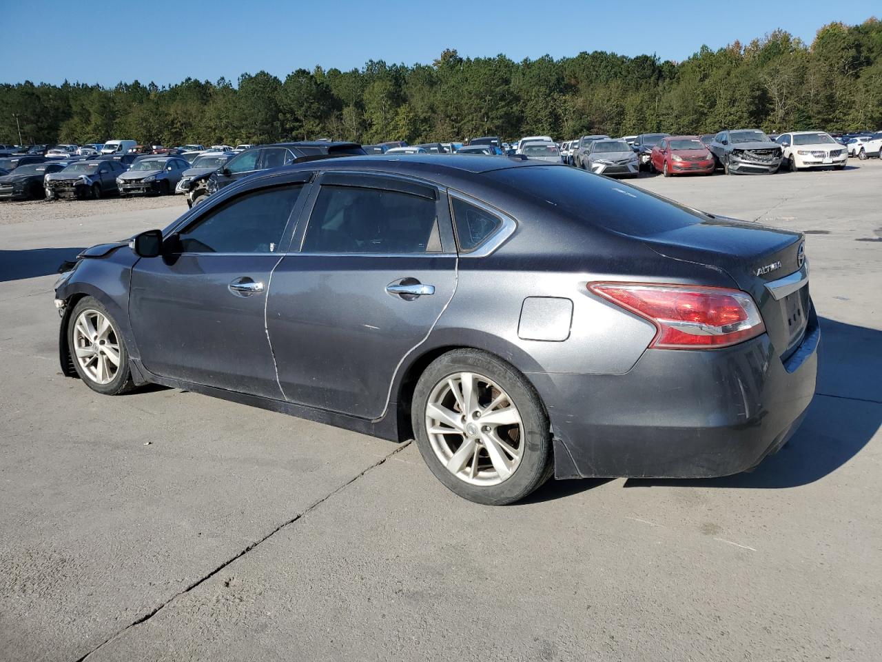 Nissan Altima 2.5 Image 3