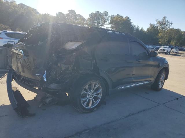 Ford Explorer Xlt Image 3