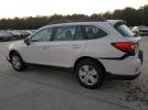 Subaru Outback 2.5i Image 12