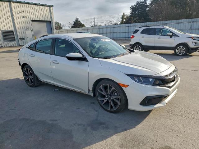 Honda Civic Sport Image 8