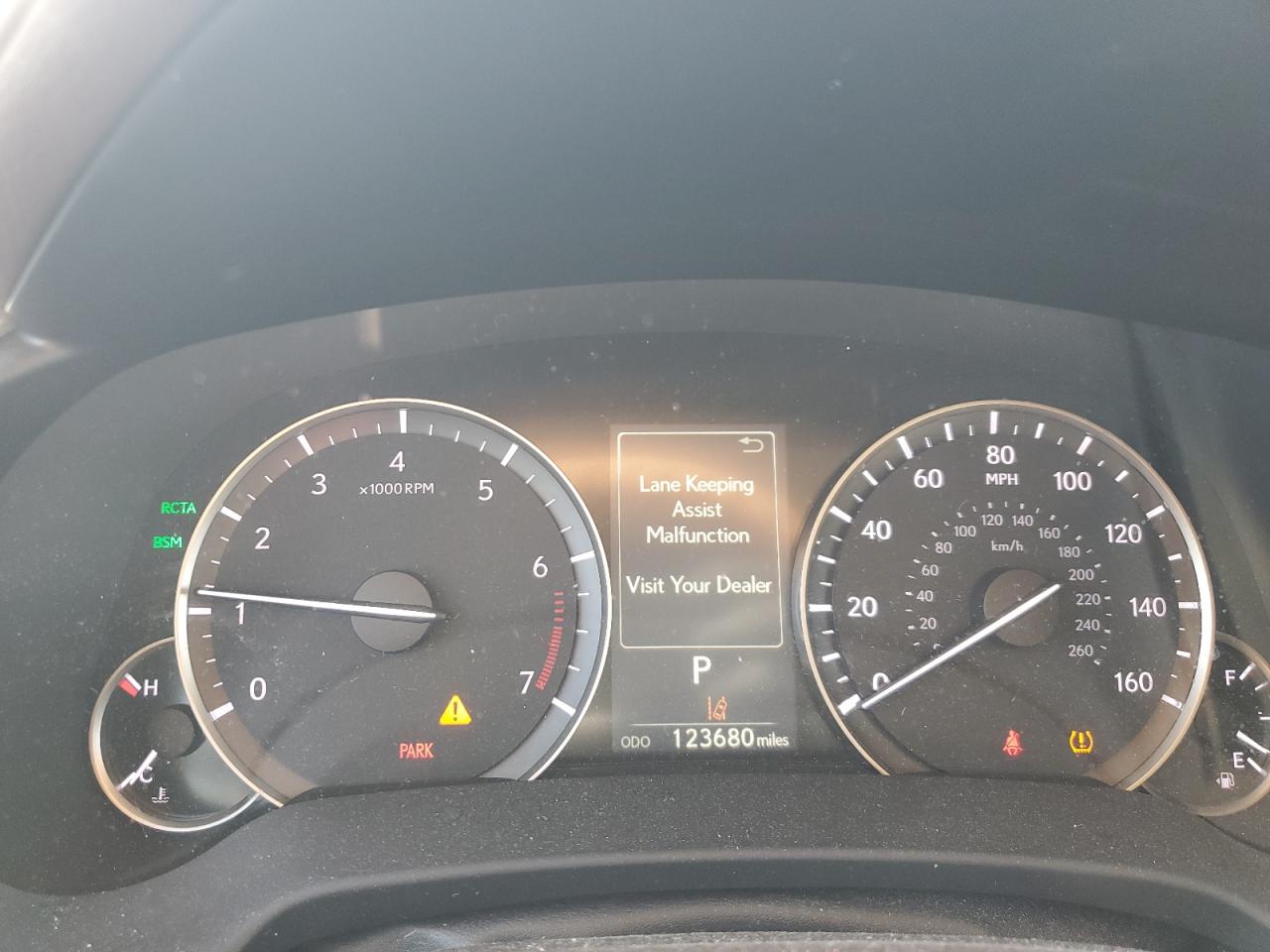 Lexus RX 350 Base Image 11