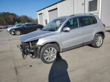  Salvage Volkswagen Tiguan
