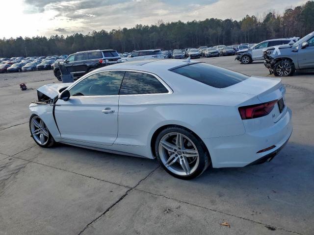 Audi A5 Premium Plus Image 7
