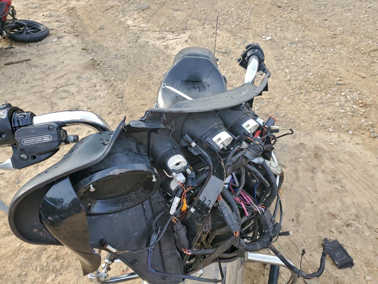 Harley-Davidson Fl Street Glide Image 2