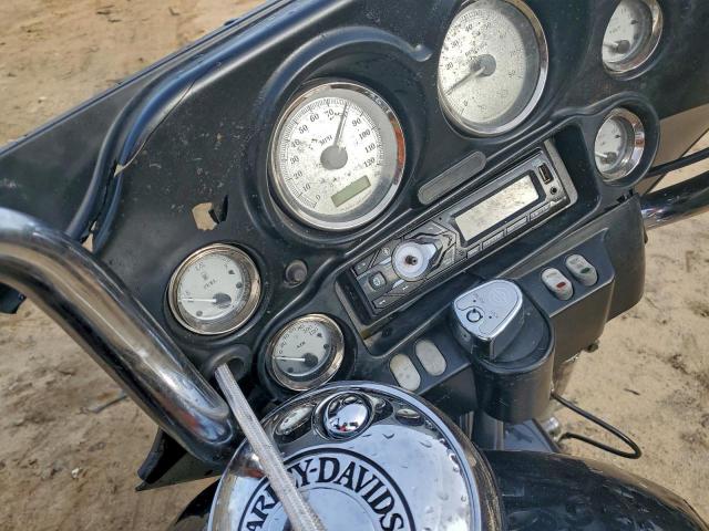 Harley-Davidson Fl Street Glide Image 9