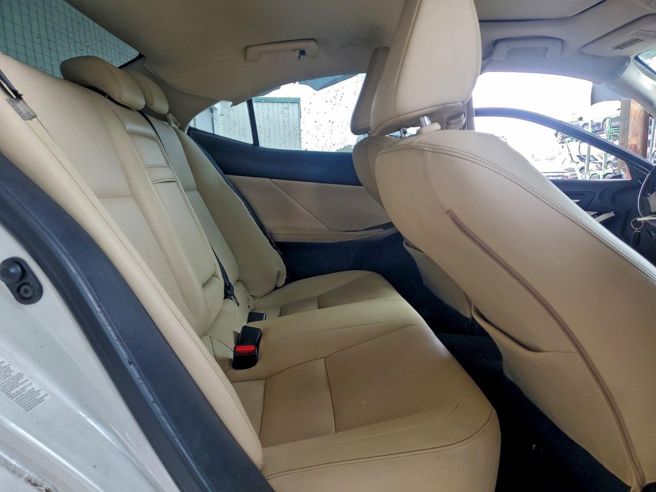 Lexus Is 250 Image 8