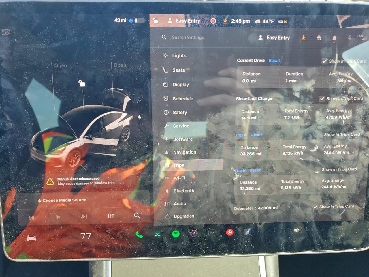 Tesla Model 3 Image 11