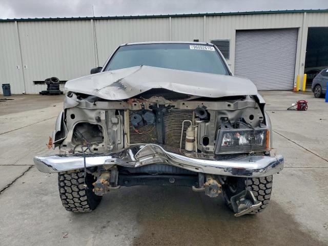 Chevrolet Colorado Image 8