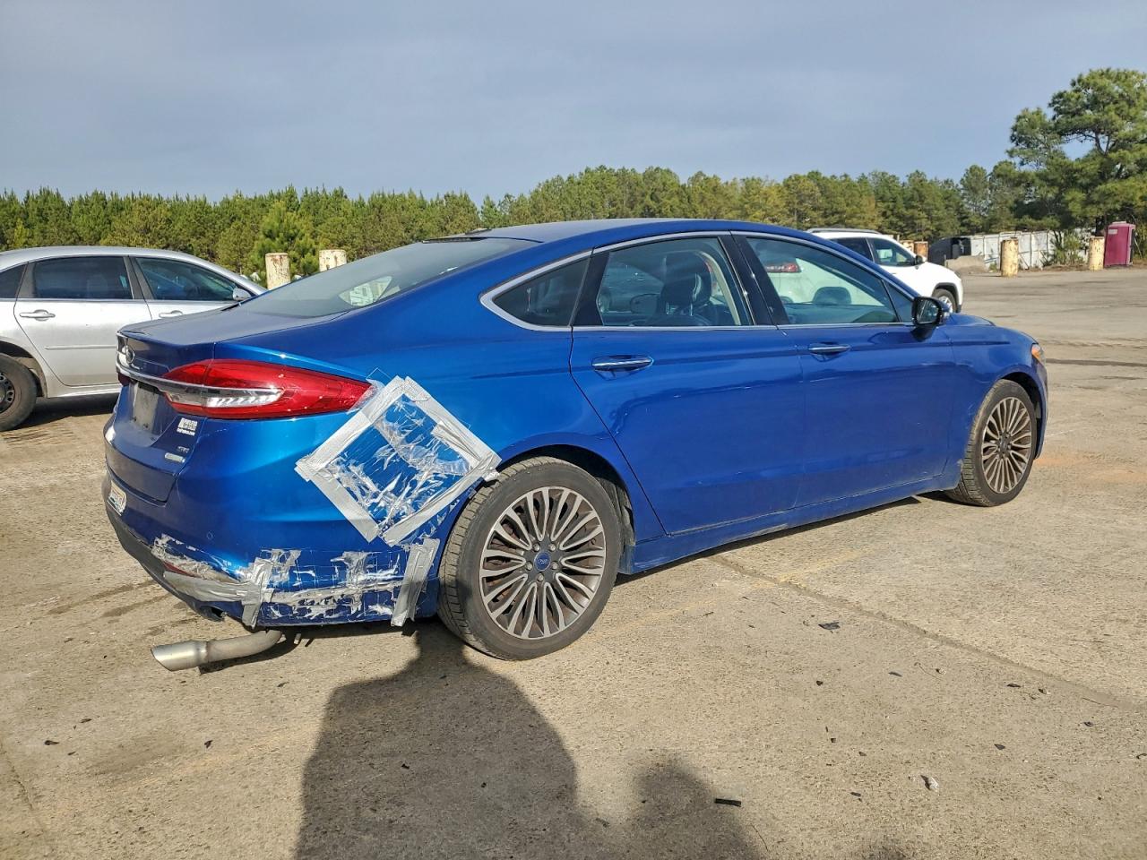 Ford Fusion Se Image 2