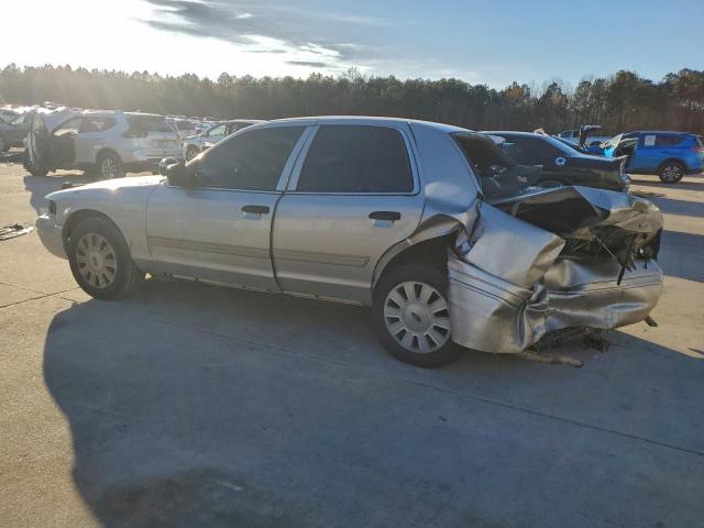 Ford Crown Vic Police Interceptor Image 11