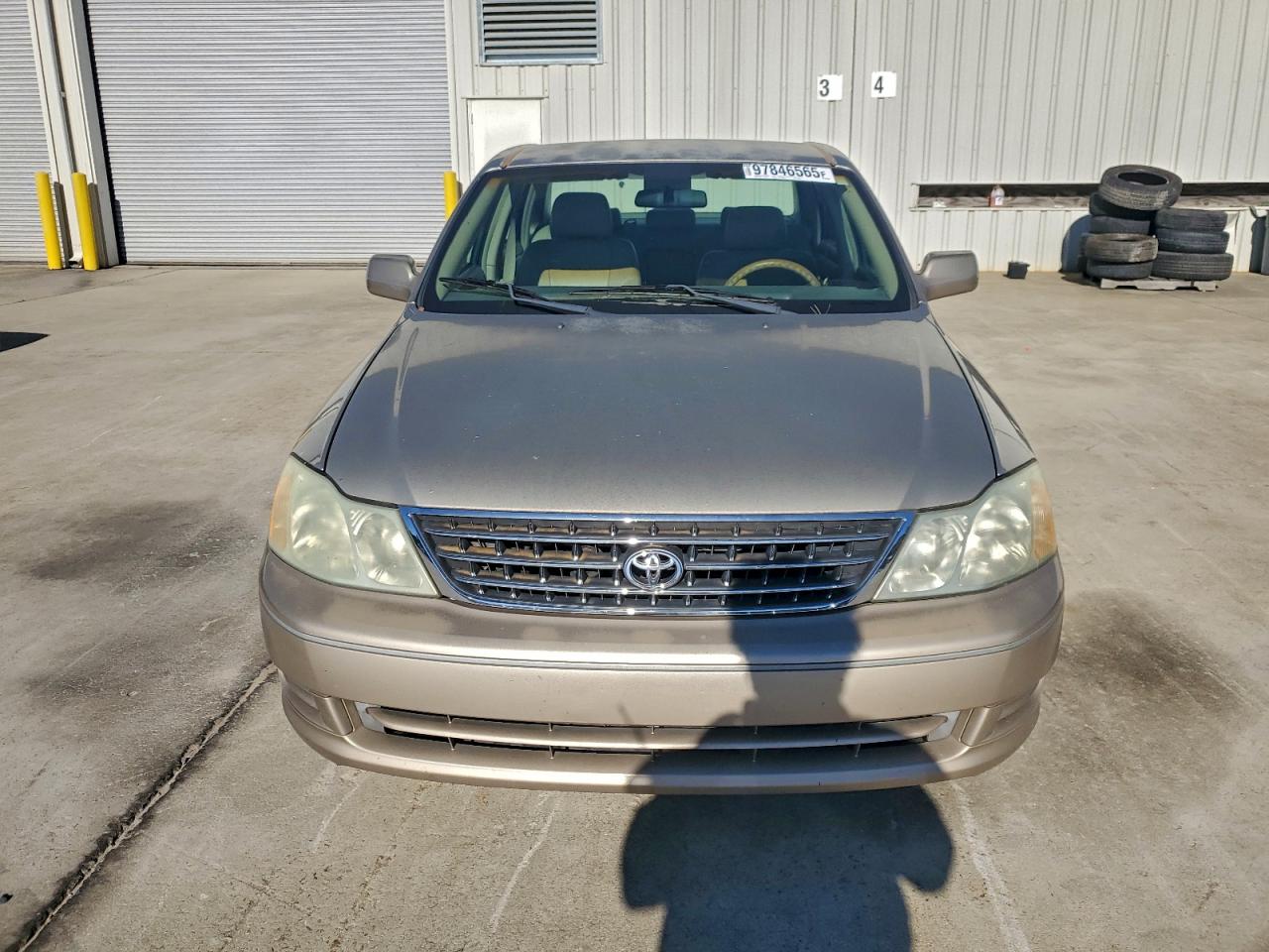 Toyota Avalon Xl Image 9