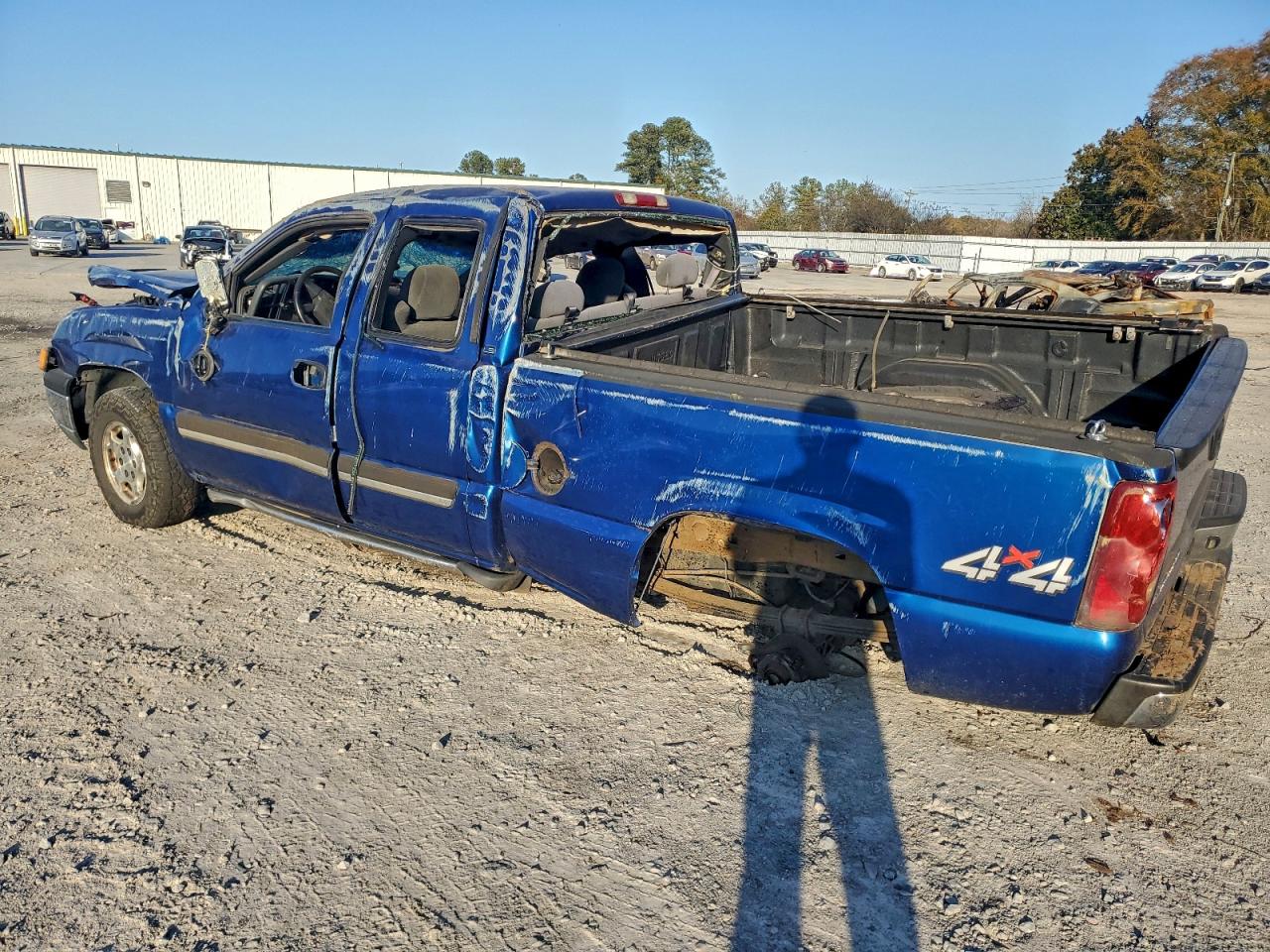 Chevrolet Silverado K1500 Image 12