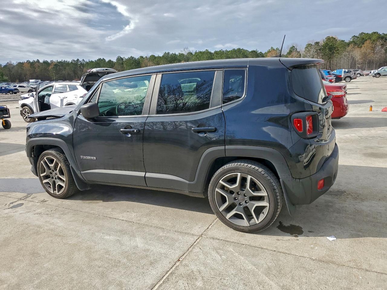 Jeep Renegade Sport Image 9
