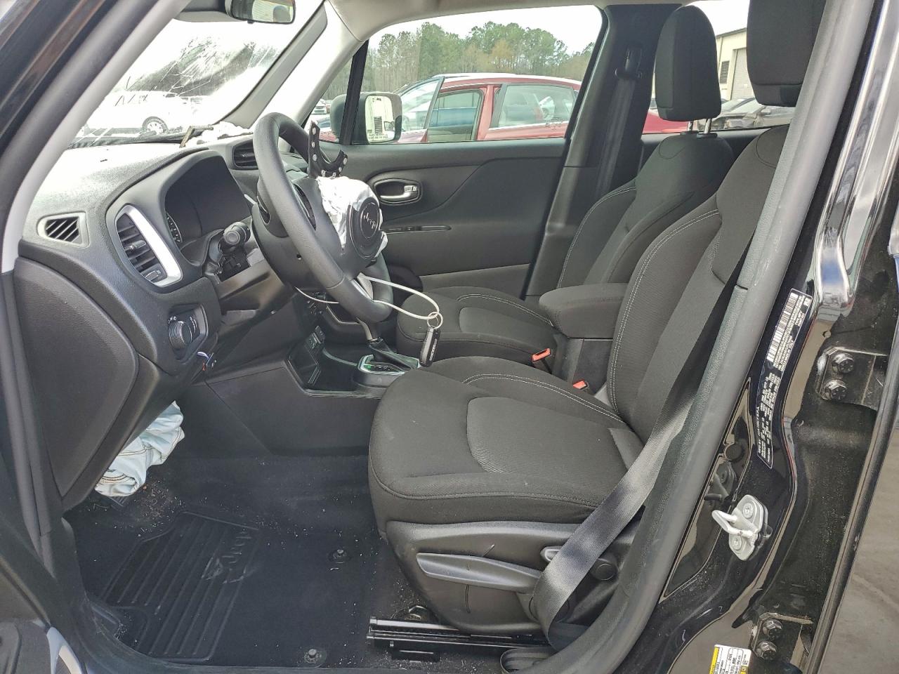 Jeep Renegade Sport Image 5