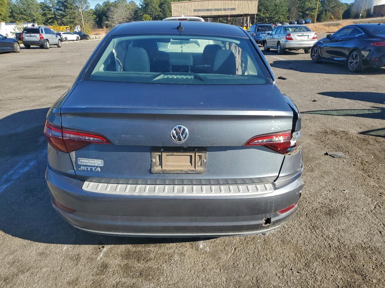 Volkswagen Jetta S Image 5