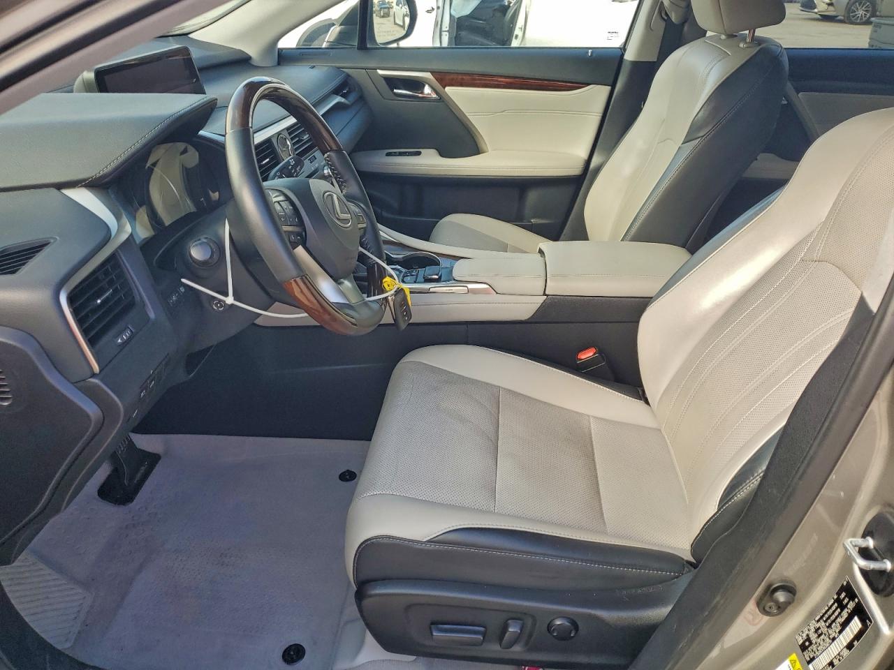 Lexus RX 350 Base Image 2