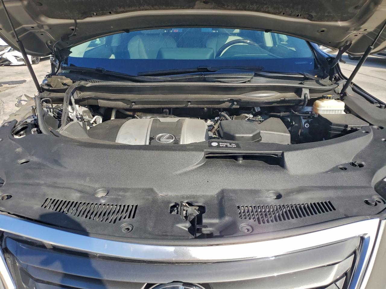 Lexus RX 350 Base Image 11