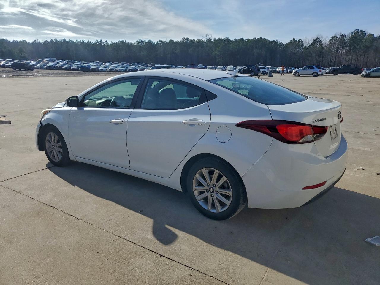 Hyundai ELANTRA Se Image 6