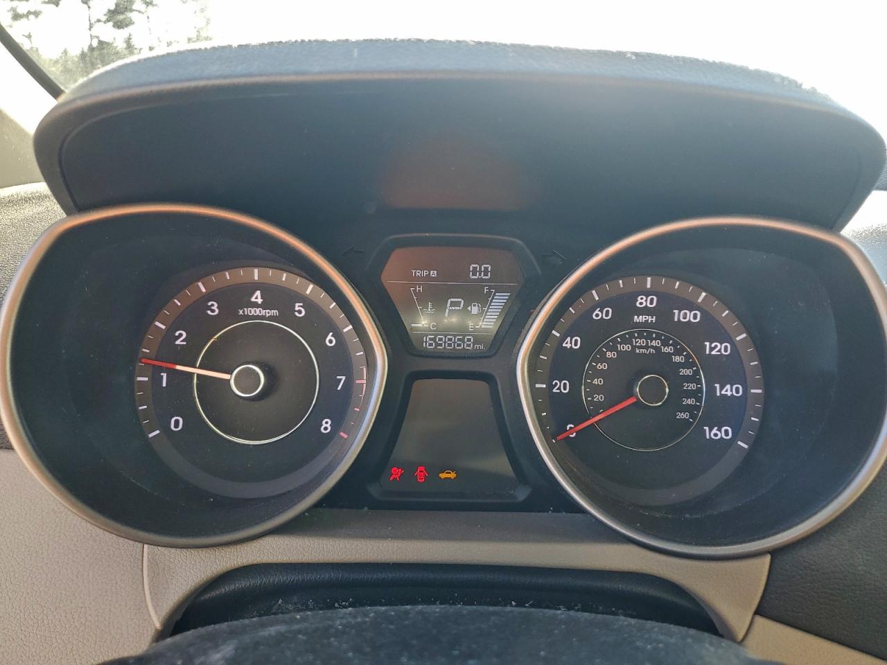 Hyundai ELANTRA Se Image 10