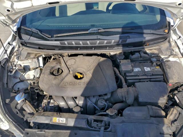 Hyundai ELANTRA Se Image 3