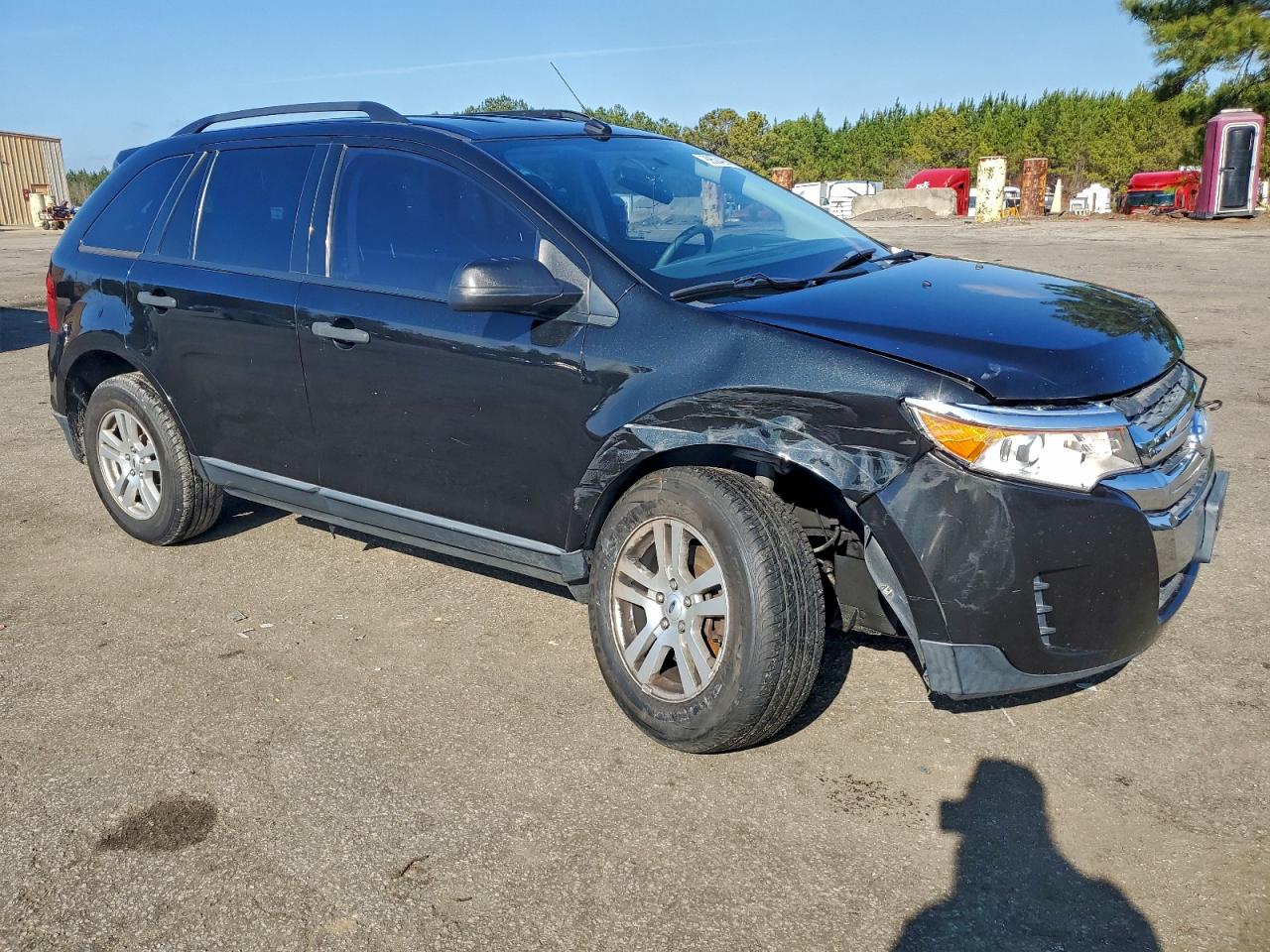 Ford Edge Se Image 4