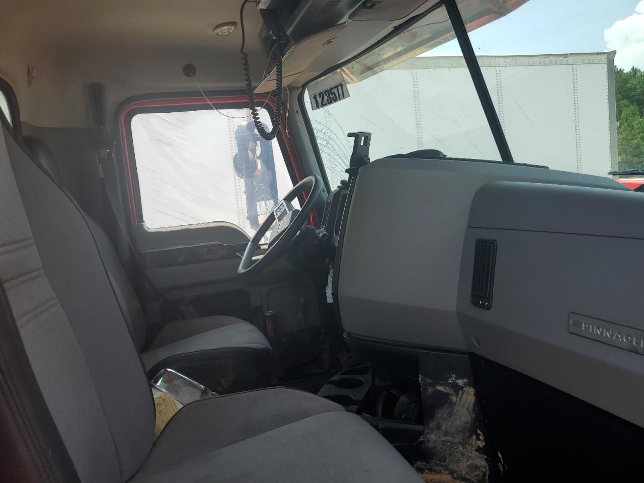 Mack Pinnacle Image 5